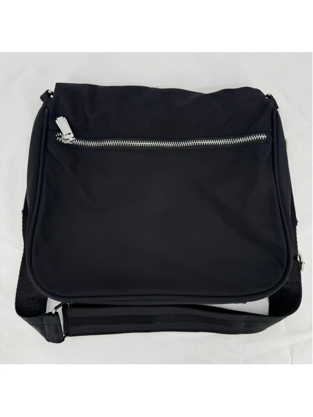 House of Harlow 1960 Crossbody Bag Black Nylon Zip Pockets Quiet Luxury
